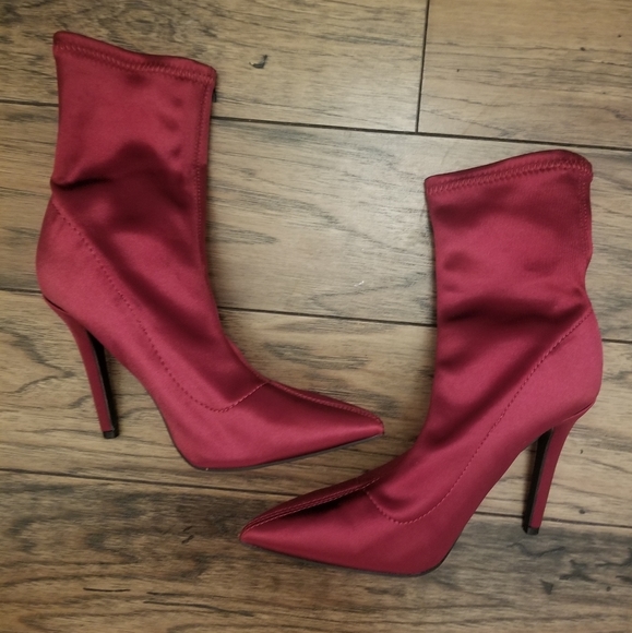 Charlotte Russe Sock Ankle Booties Burgundy Size 7 Satin Ankle Boots - Picture 8 of 14